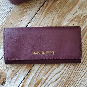 Michael Kors Clutch